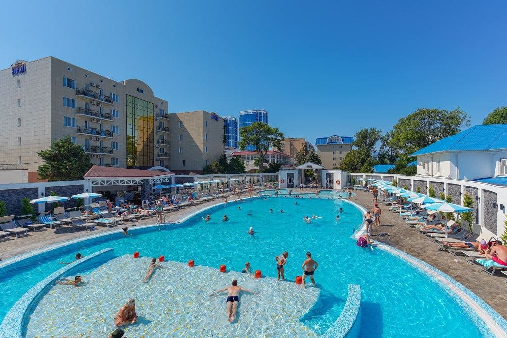 pools-outdoor-pool