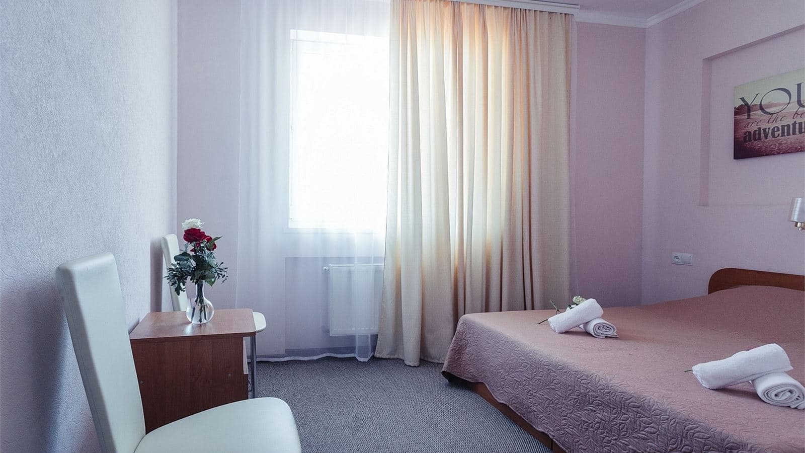 rooms-standard-family-room