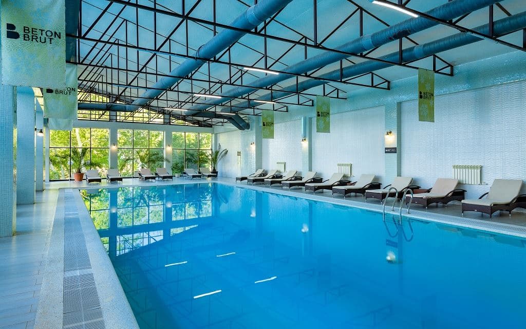 pools-indoor-pool