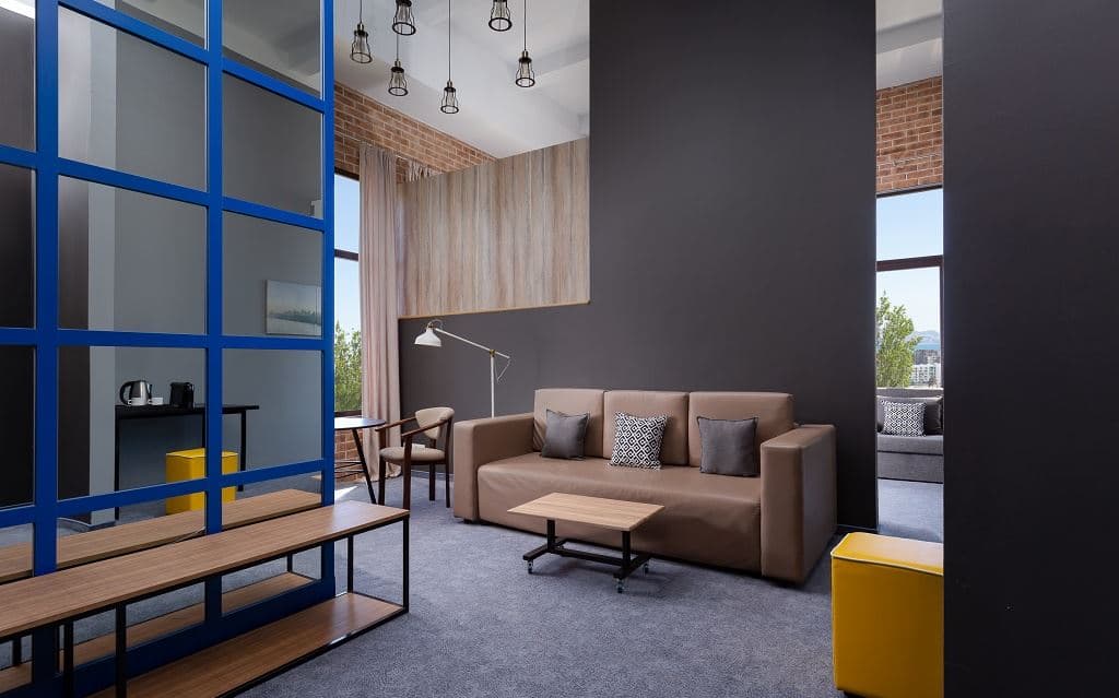 rooms-джуниор-сьют-с-террасой-и-видом-на-море