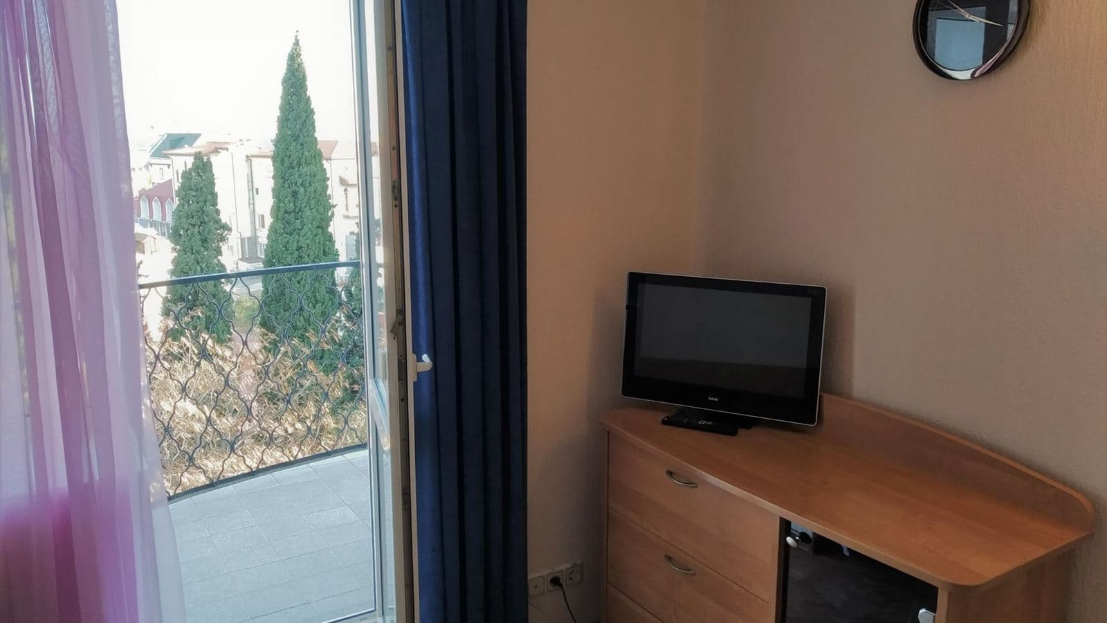 rooms-1-local-b