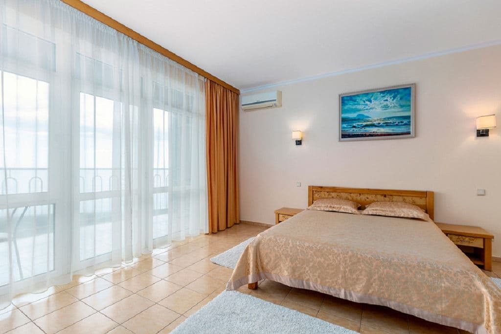 rooms-luxe-2-room