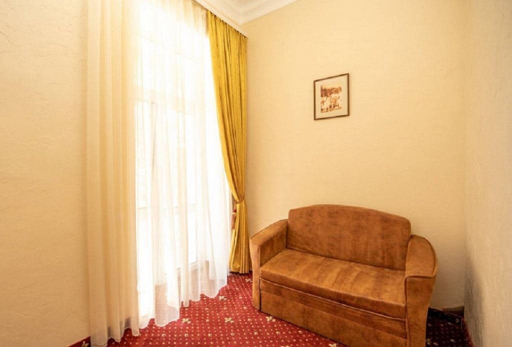 rooms-room-standard-typeb
