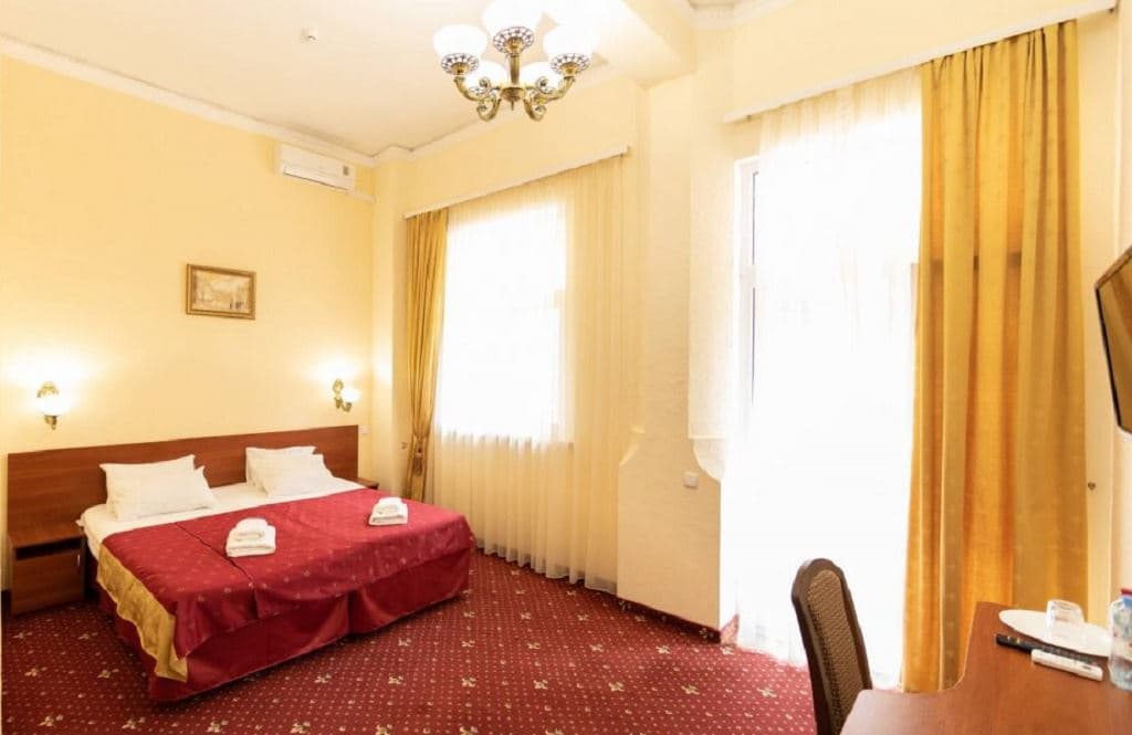 rooms-room-standard-typea