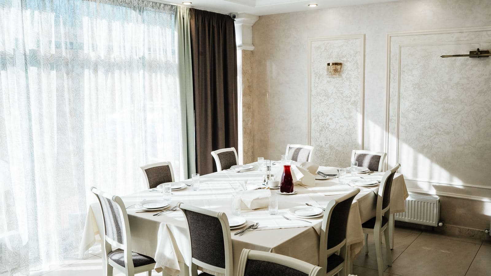 restaurants-