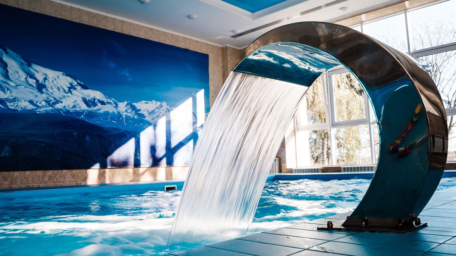 pools-indoor-pool