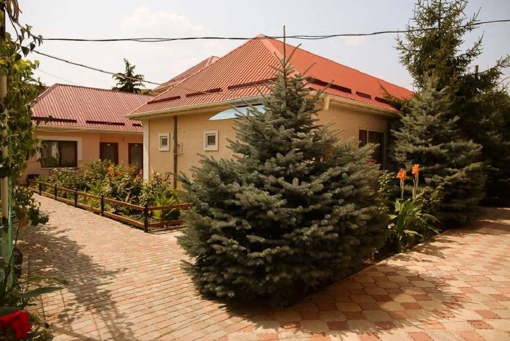 general-main-building