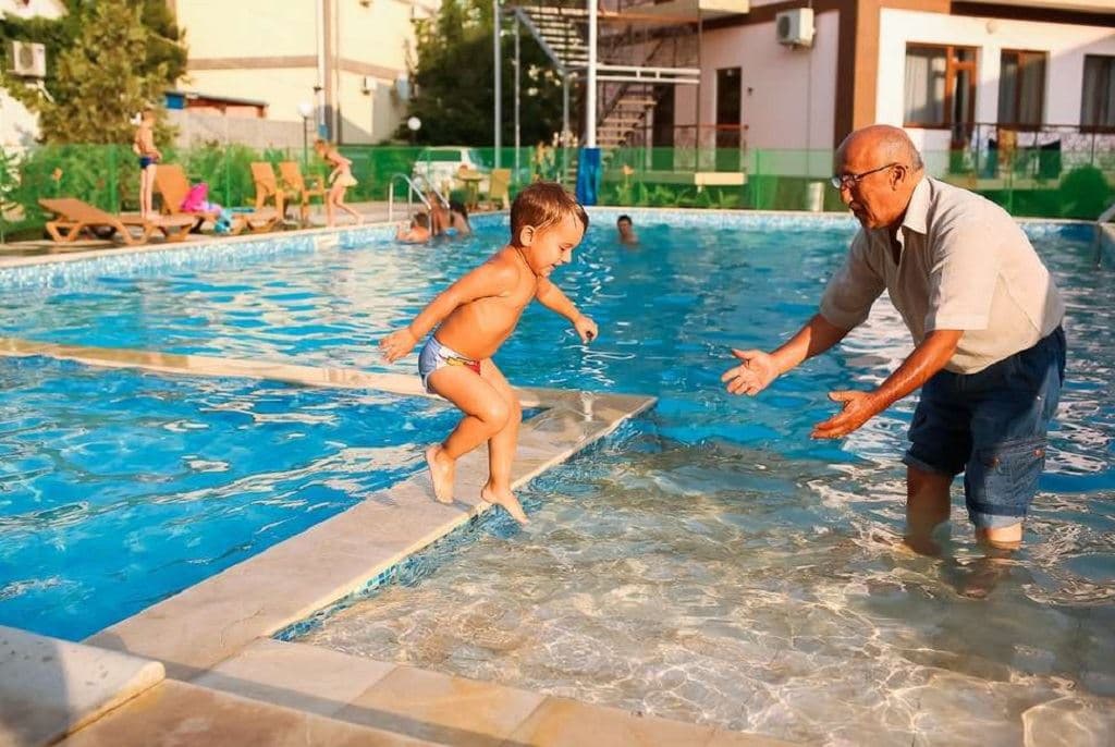 pools-outdoor-pool