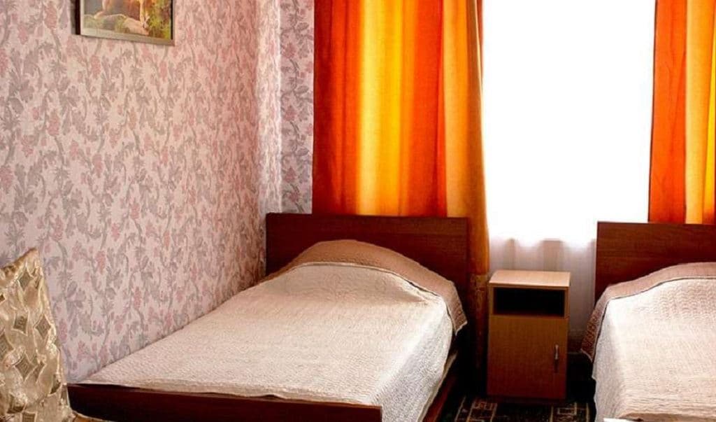 rooms-room-deluxe-2bedroom