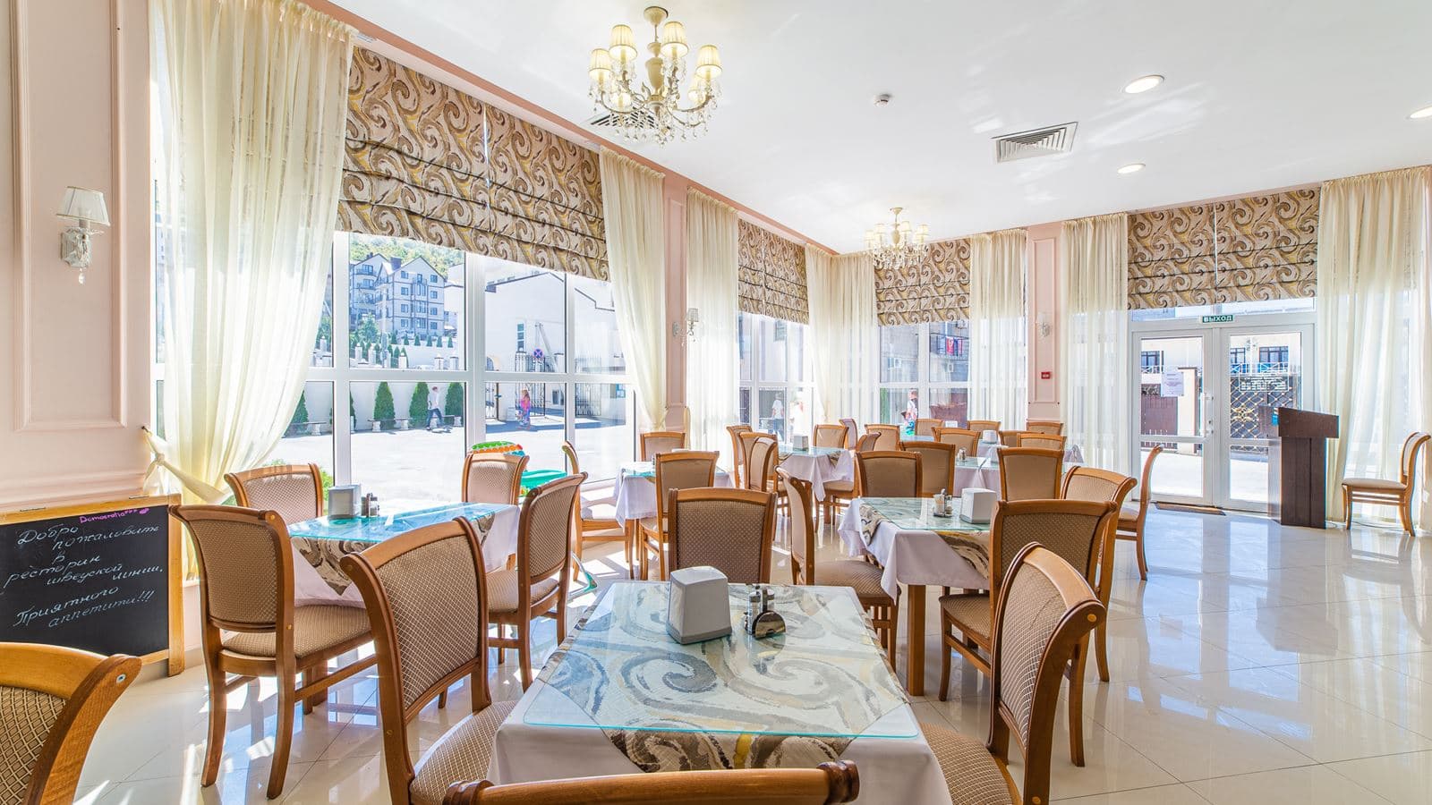 restaurants-restoran