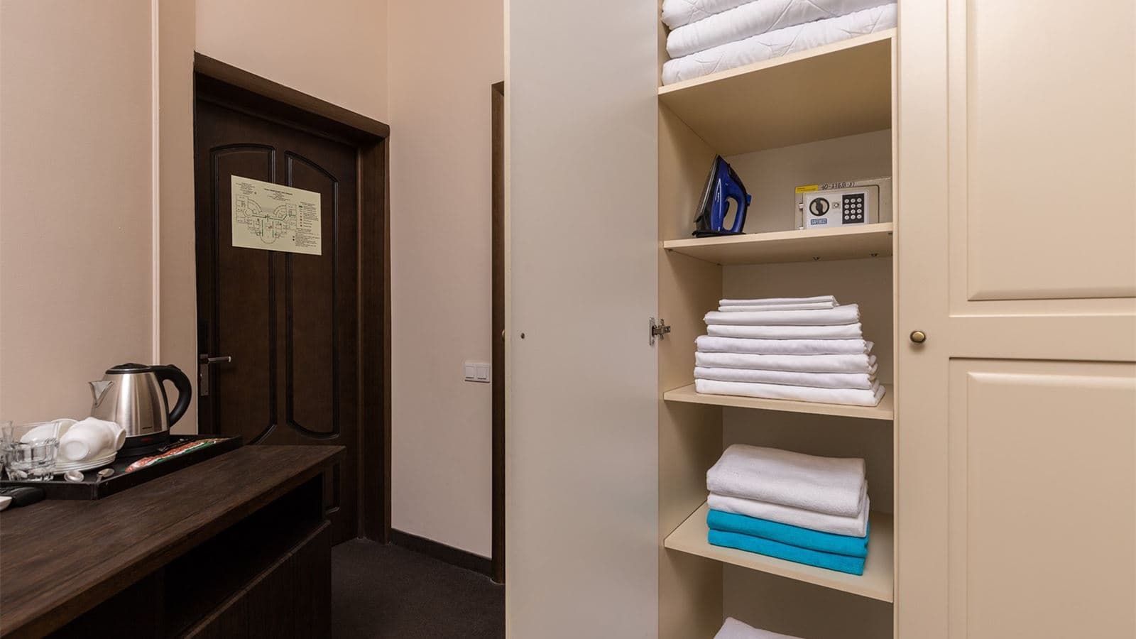 rooms-junior-suite