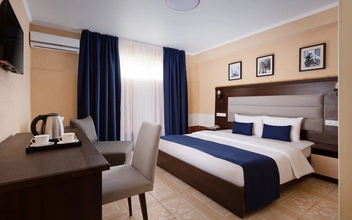 rooms-standard-room
