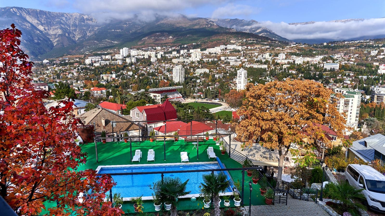 pools-outdoor-pool