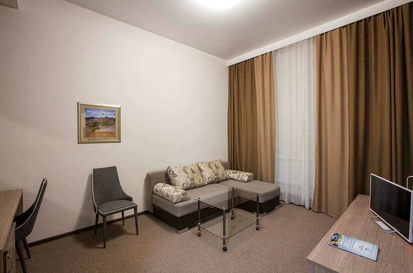rooms-2mestnyi-luxe-s-lecheniem