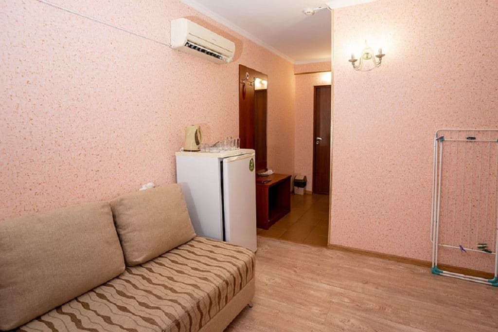 rooms-2-rooms