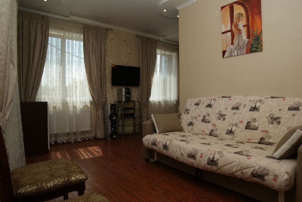 rooms-vip-twostorey-cottage-with-kitchen