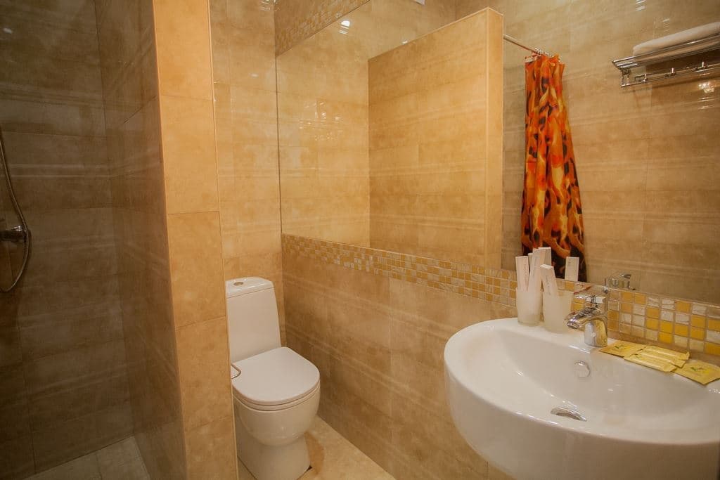 rooms-family-room
