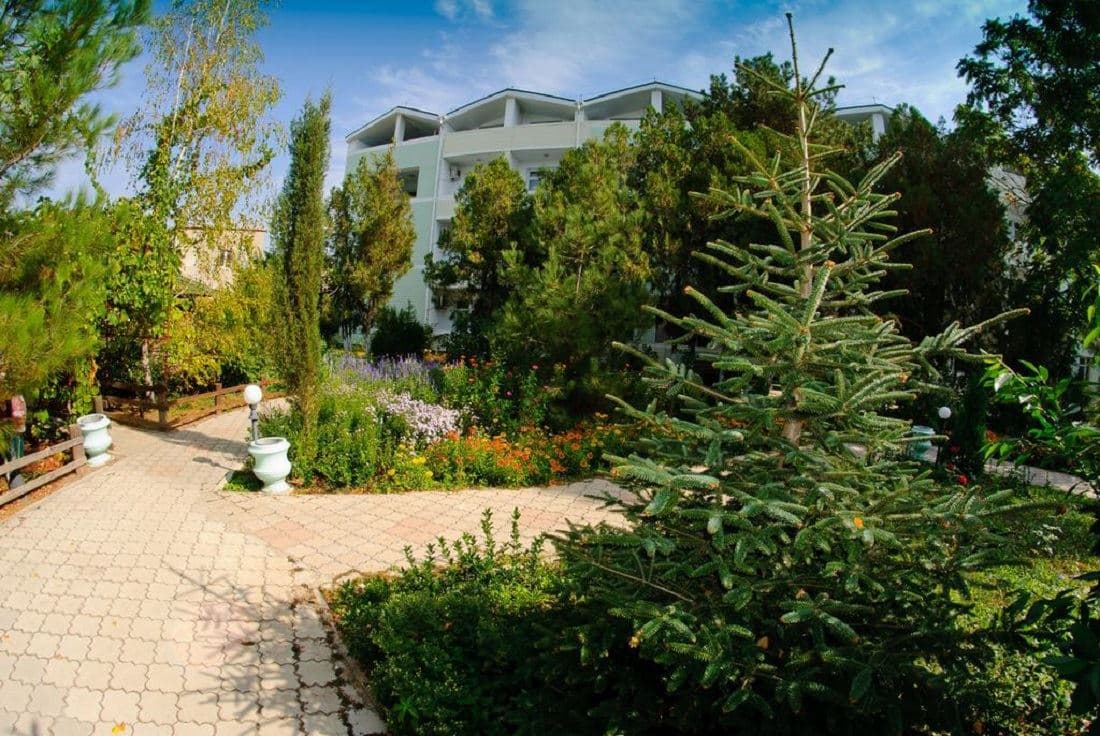 general-main-building