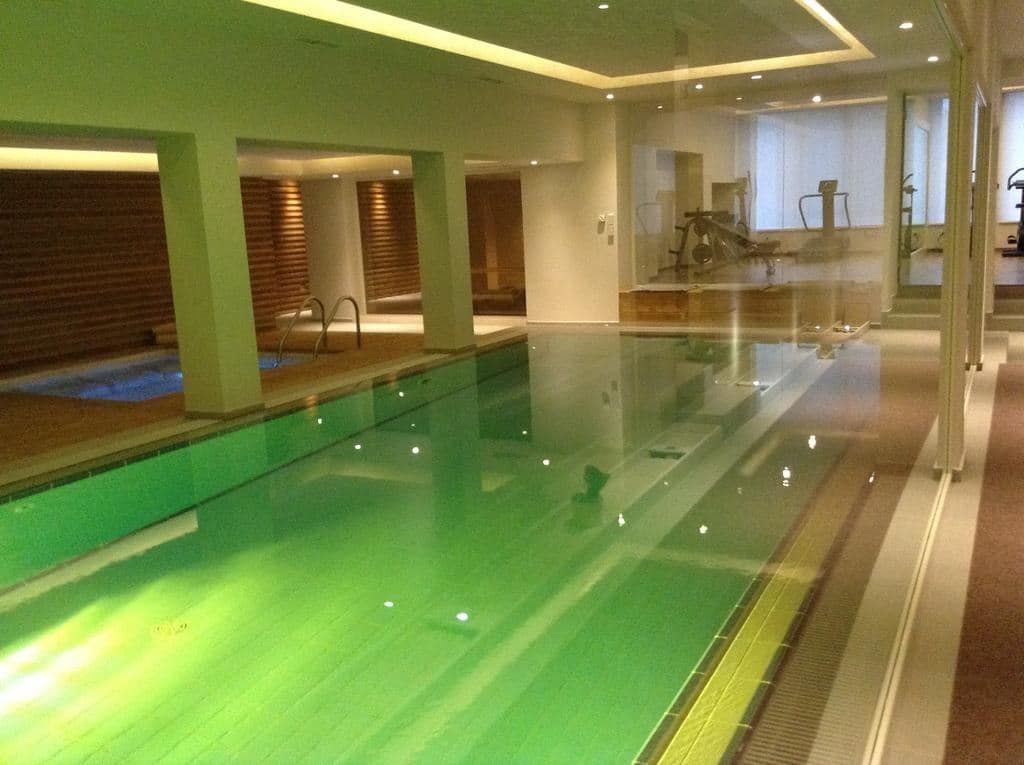 pools-indoor-pool