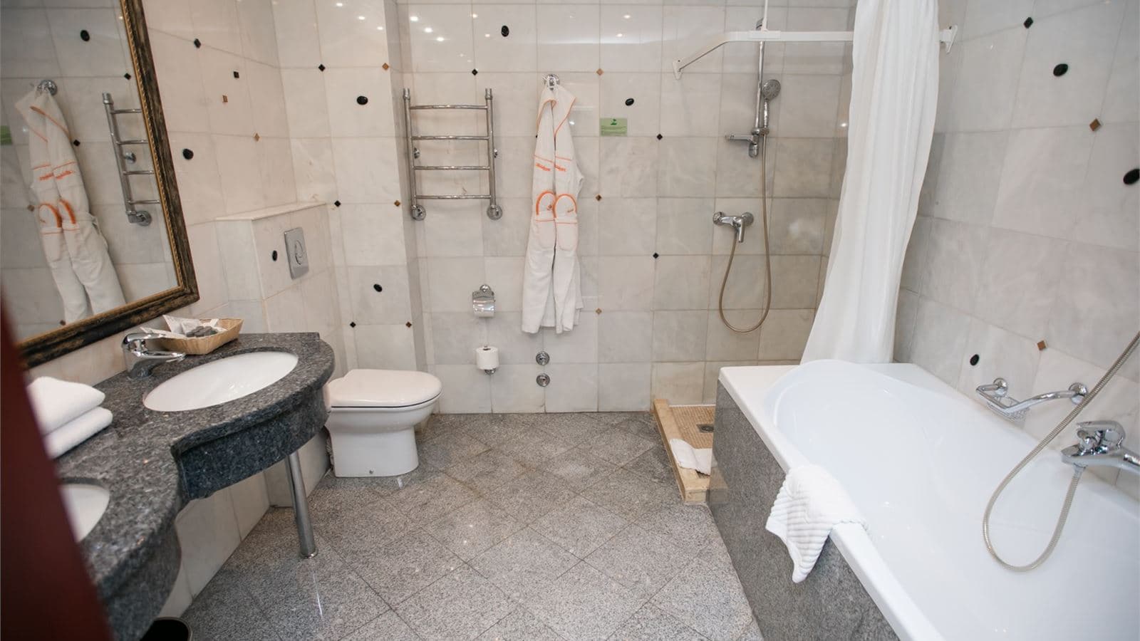 rooms-делюкс-с-двумя-раздельными-кроватями