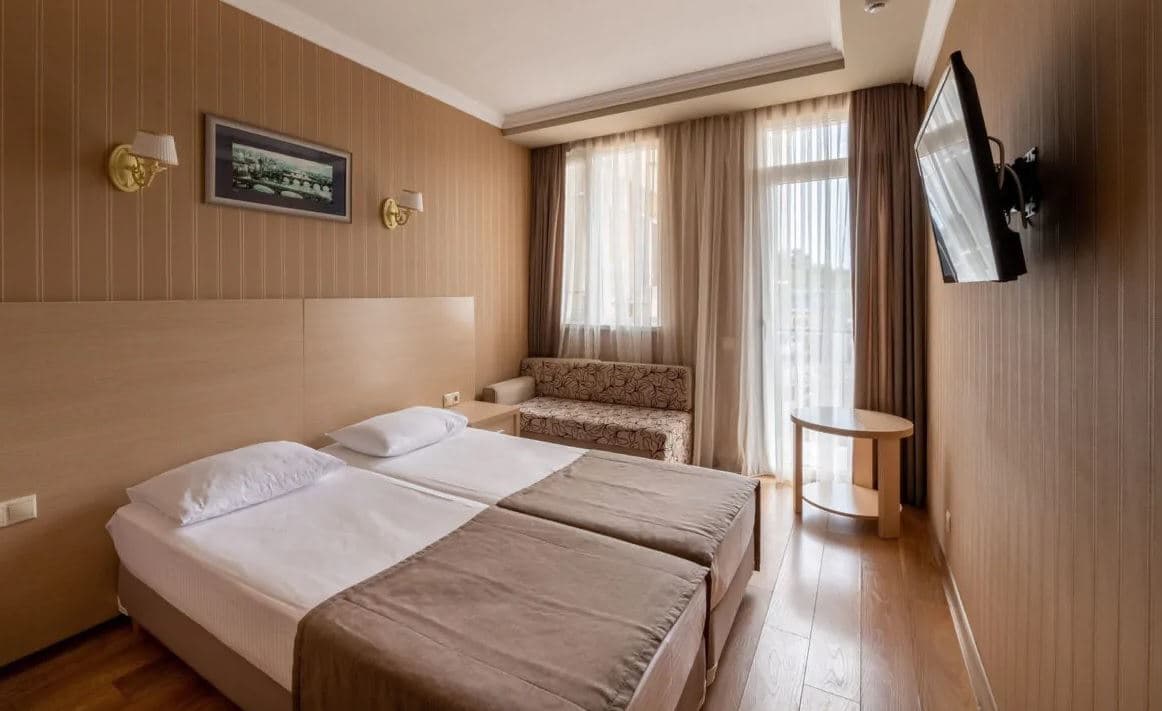 rooms-s-balkonom
