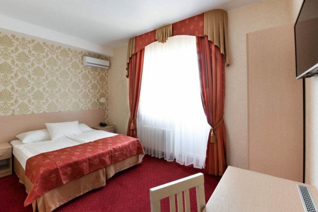 rooms-standart-balcony
