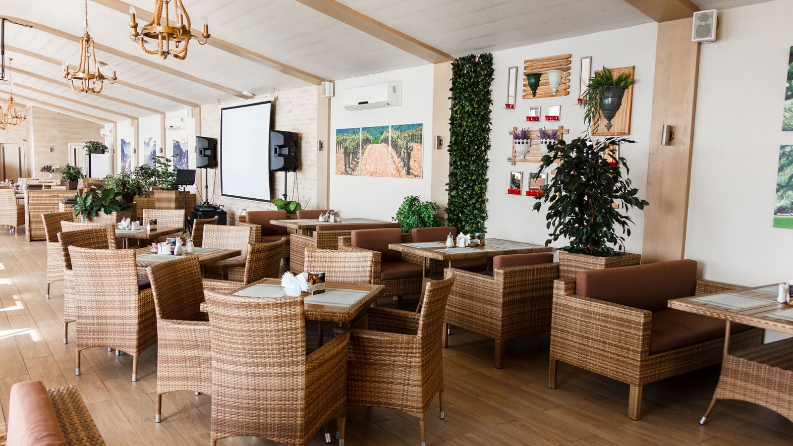 restaurants-