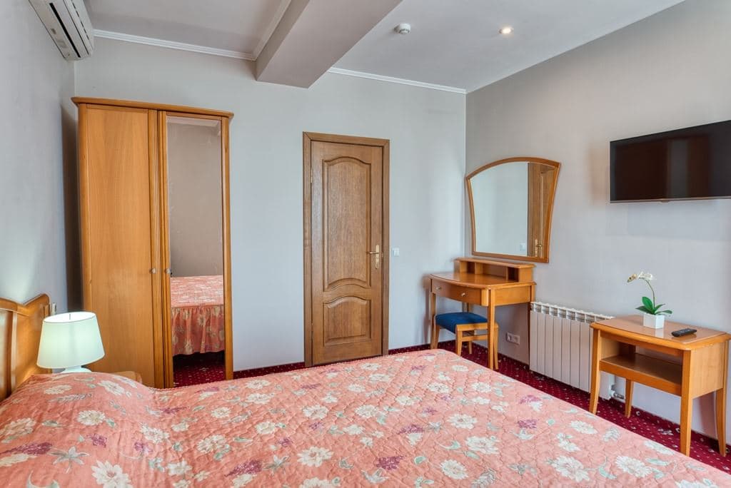 rooms-suite