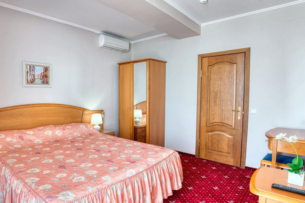 rooms-suite