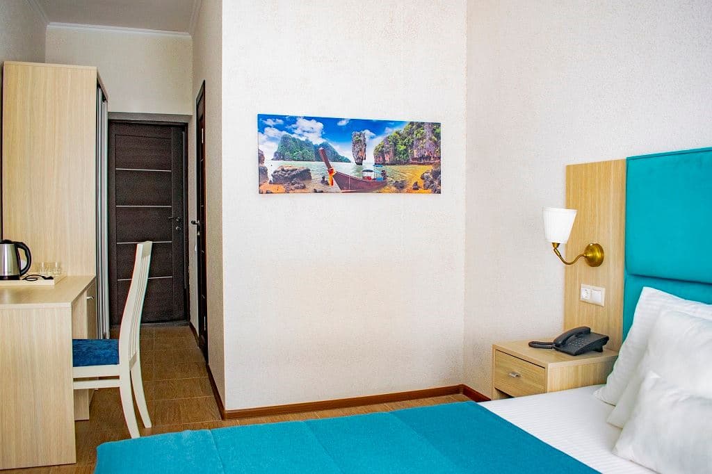 rooms-room-standard