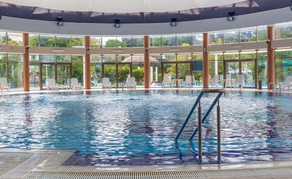 pools-indoor-pool