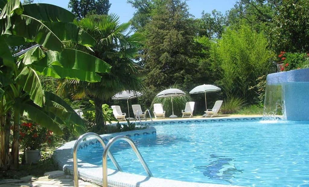 pools-outdoor-pool
