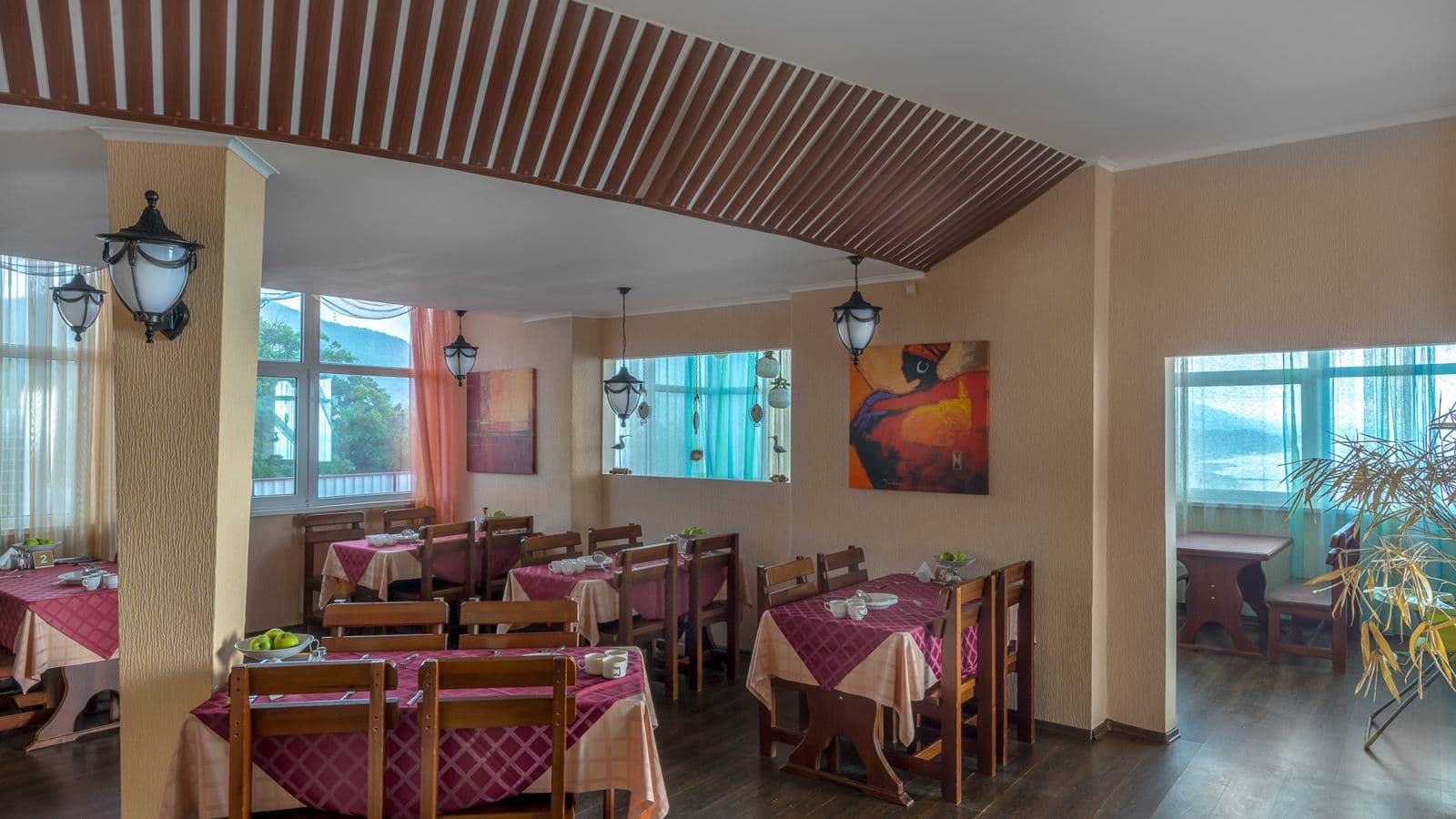 restaurants-cafe
