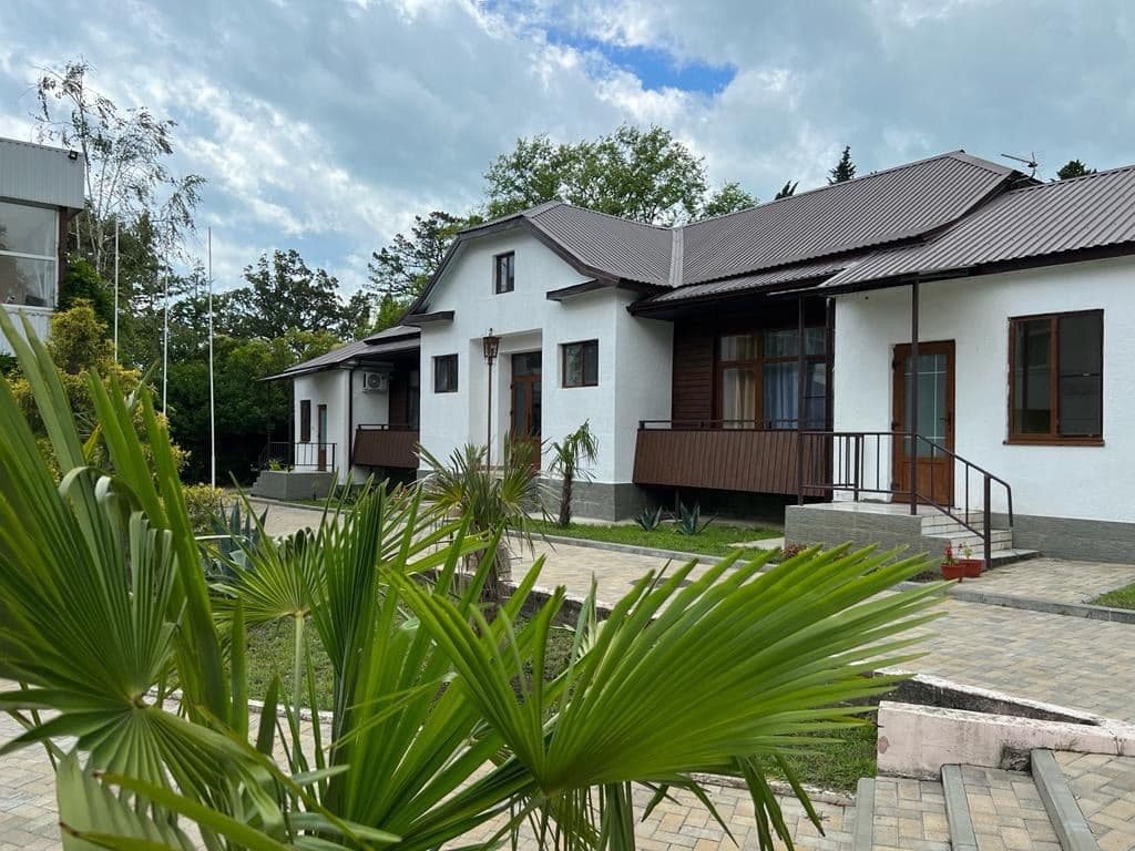 general-bungalow