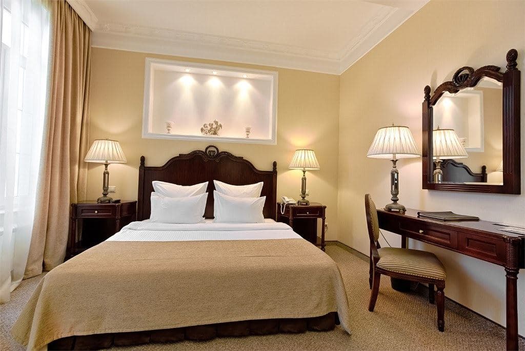 rooms-dbl-jun