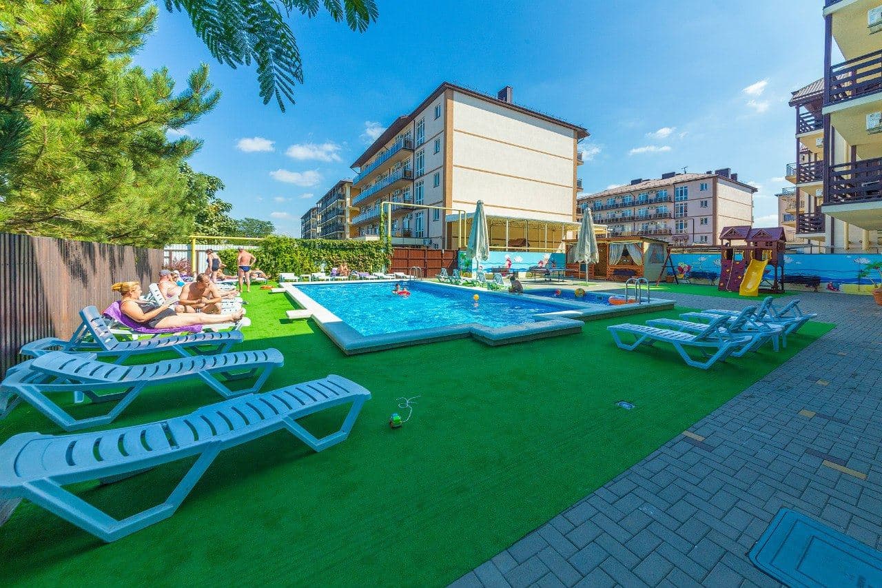 pools-outdoor-pool