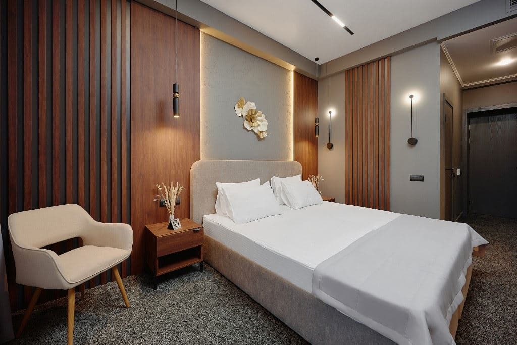 rooms-econom-with-balcony
