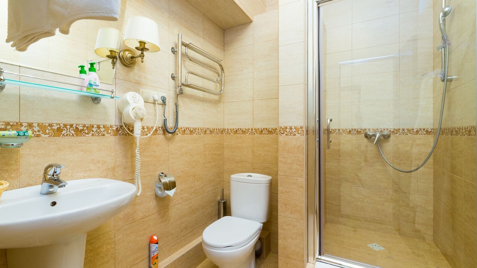 rooms-luxe-102-202-203