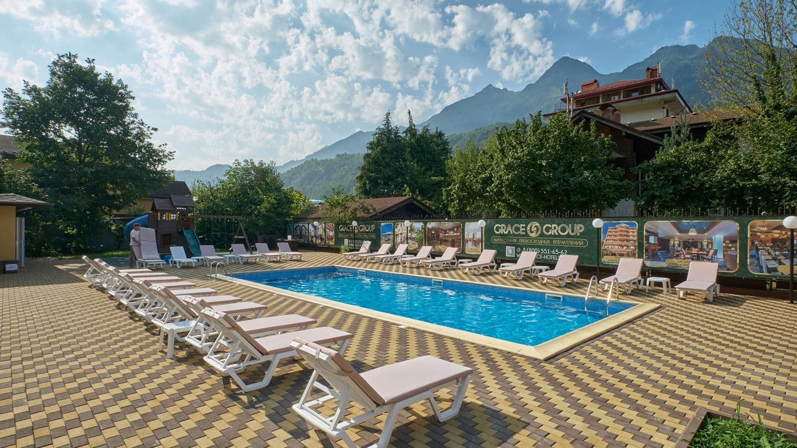 pools-outdoor-pool