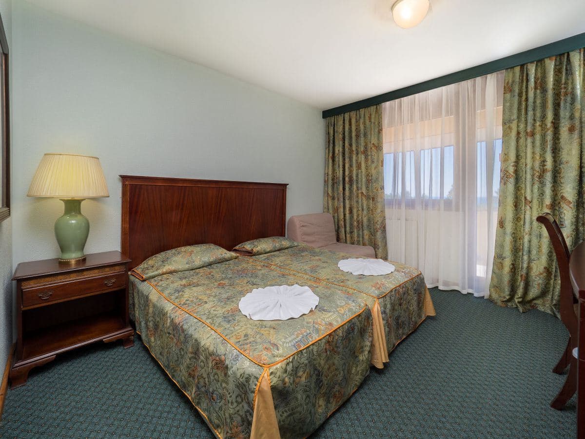 rooms-standart-s-balkonom
