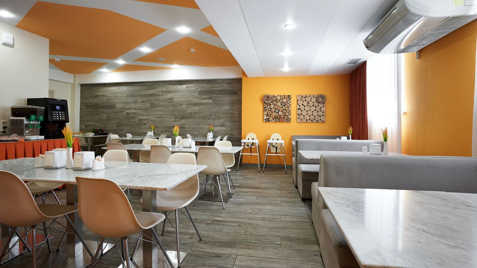 restaurants-restaurant