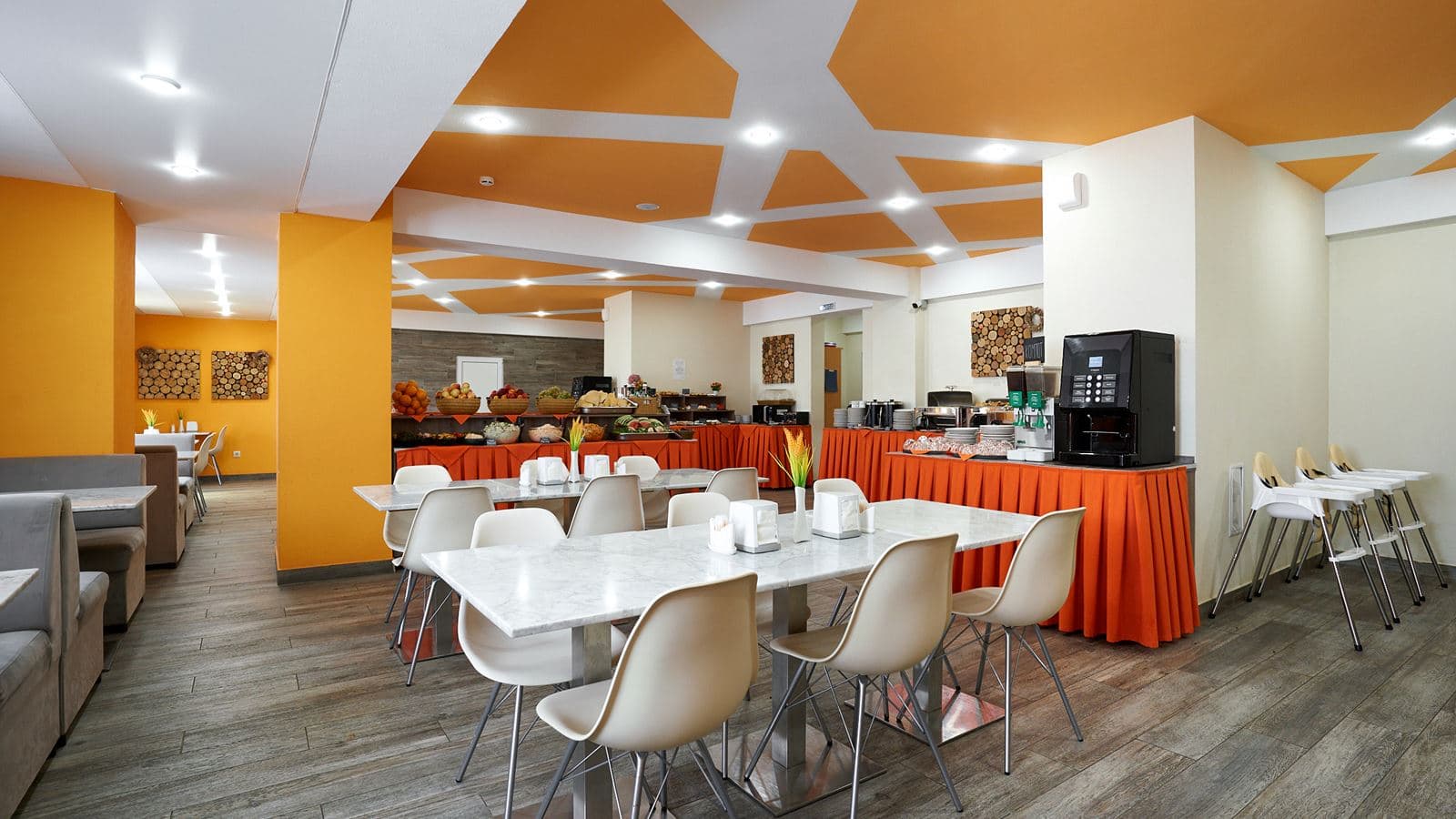 restaurants-restaurant