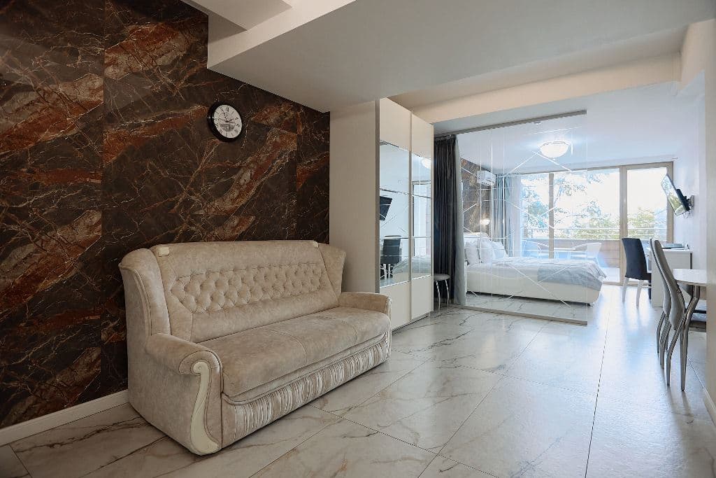 rooms-senior-suite