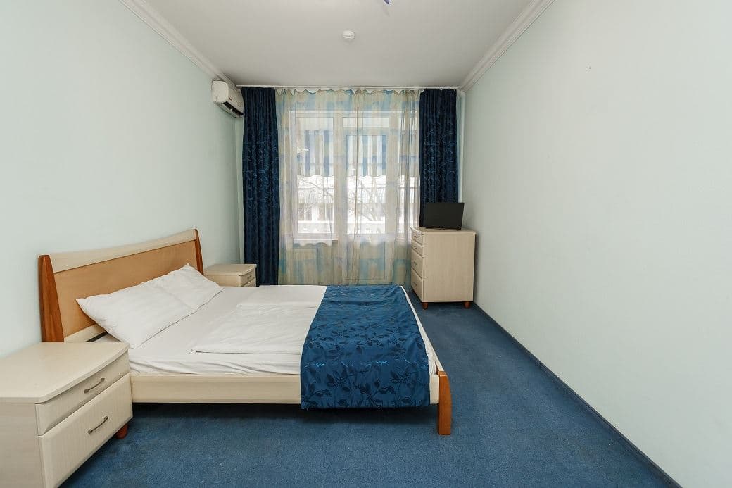 rooms-classic-room
