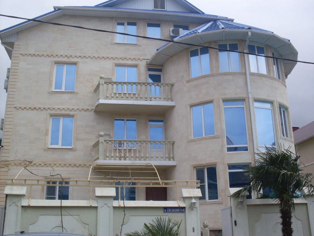 general-main-building