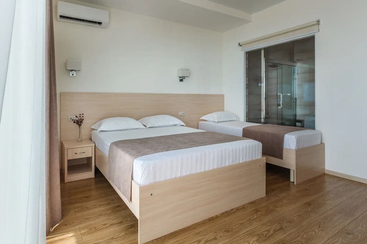 rooms-business-room