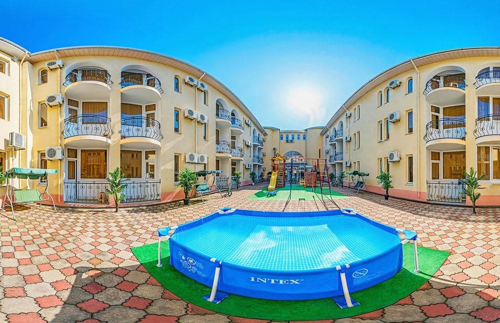 pools-outdoor-pool