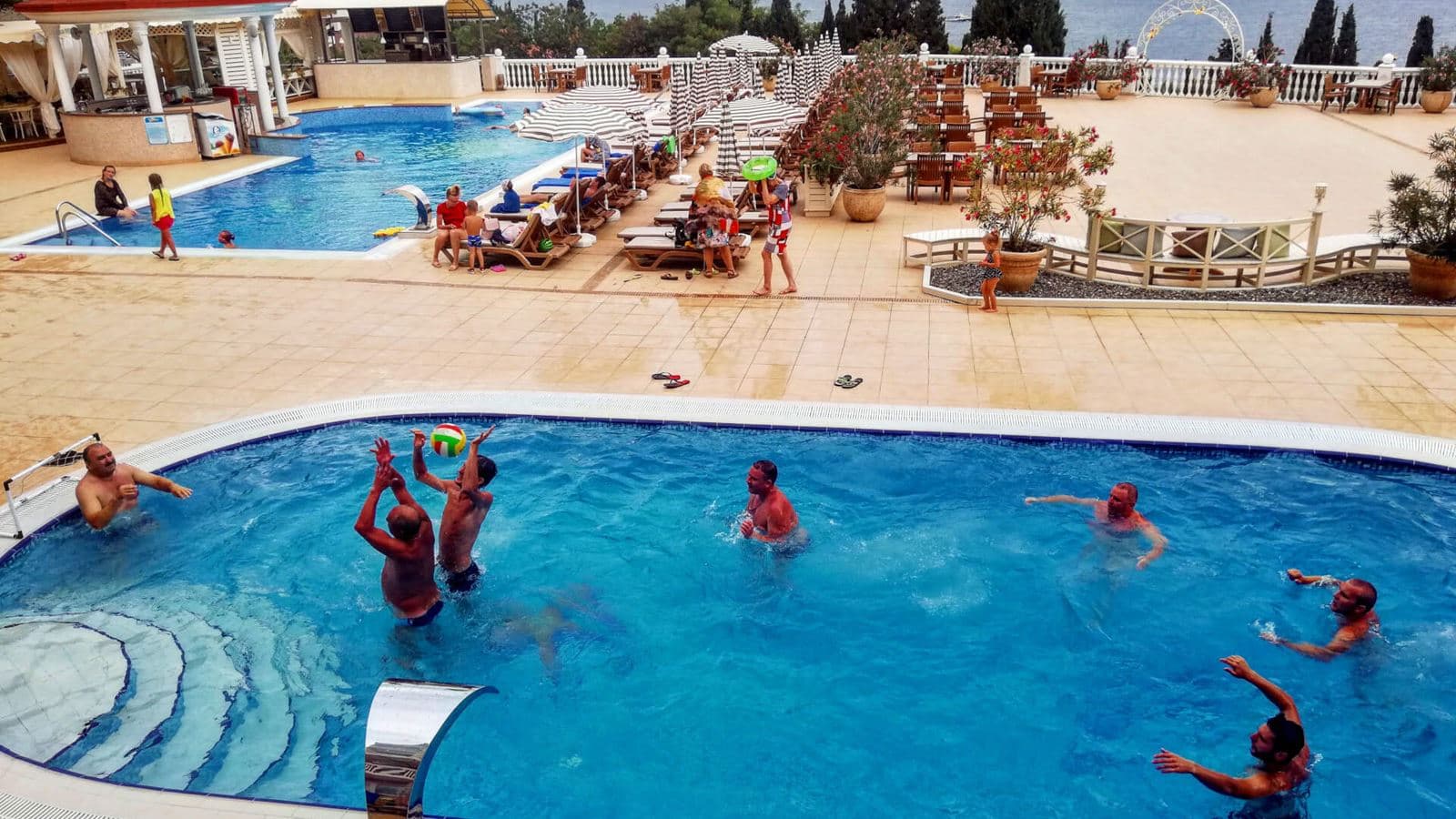 pools-outdoor-pool
