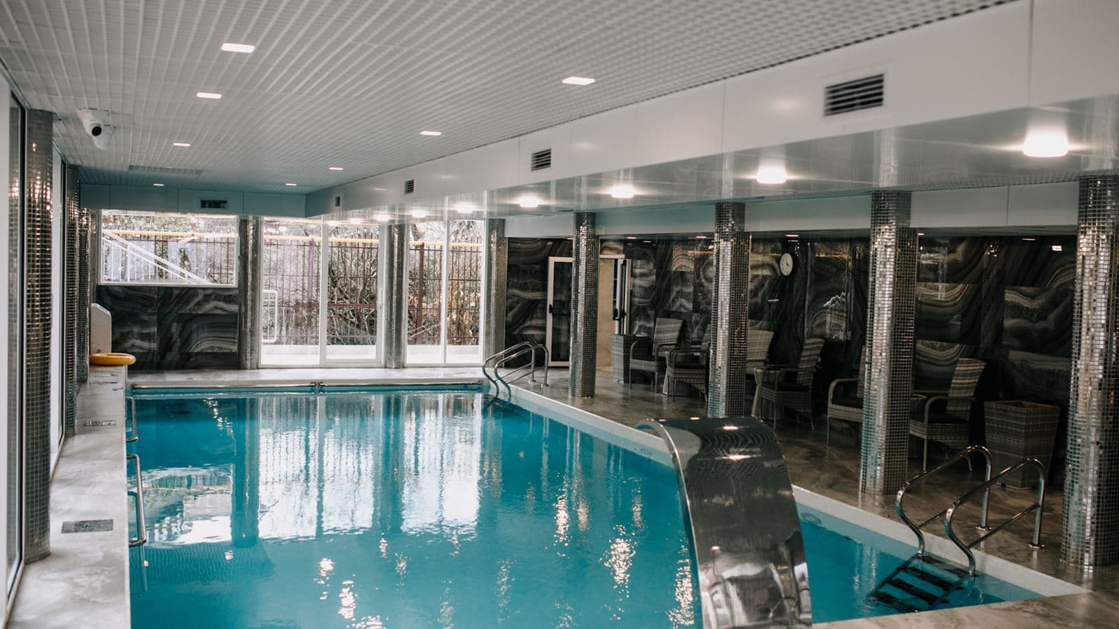 pools-indoor-pool