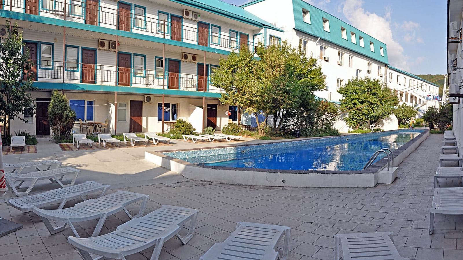 pools-outdoor-pool